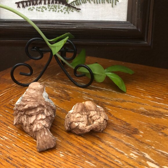 Mommy and Baby Birds Ceramic Collectibles - Picture 2 of 4